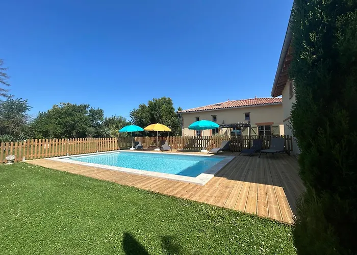 D'hotes - La Clef Des Champs - Piscine - Capucine B&B Sajas